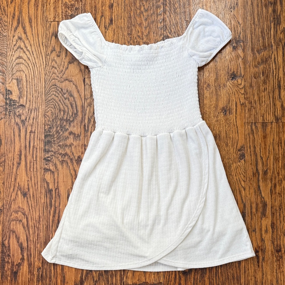 NWOT Sadie & Sage White Kids Casual Dress